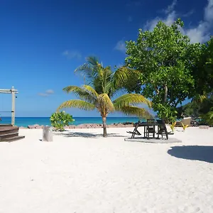 The Islander Hotel Grand Anse (Praslin)